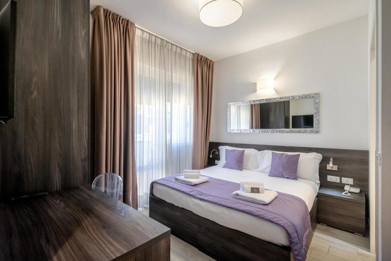Hotel Tre Rose Caorle Kültér fotó