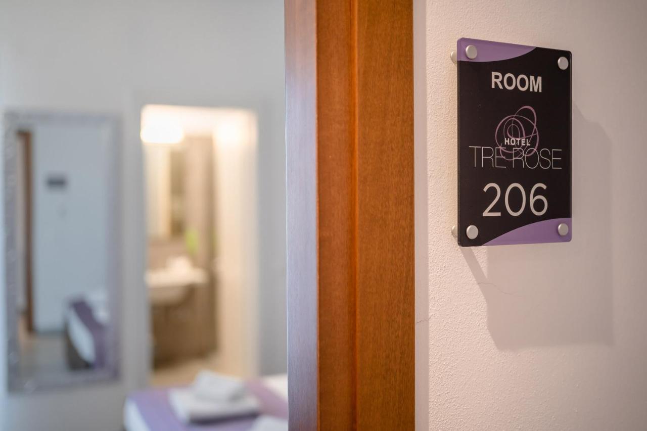 Hotel Tre Rose Caorle Kültér fotó